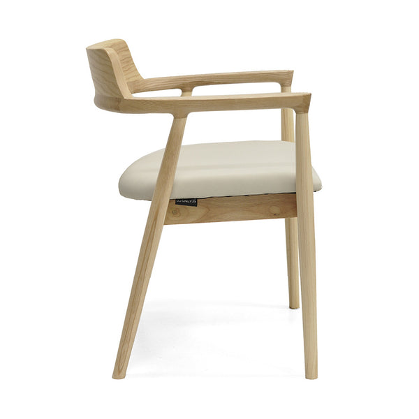 Luma : Dining Chair Natural Ash Frame with Taupe Pu Seat