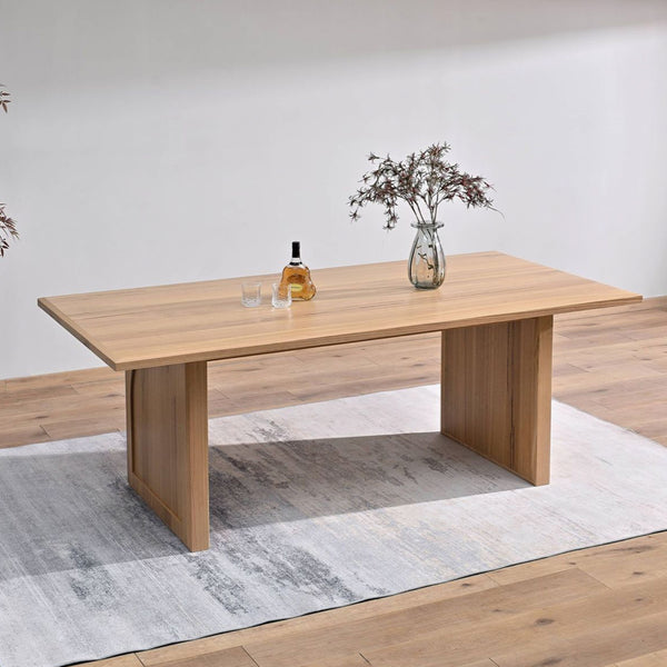 Archer : Dining Table