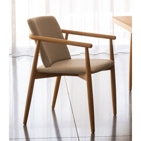 Aston : Dining Table