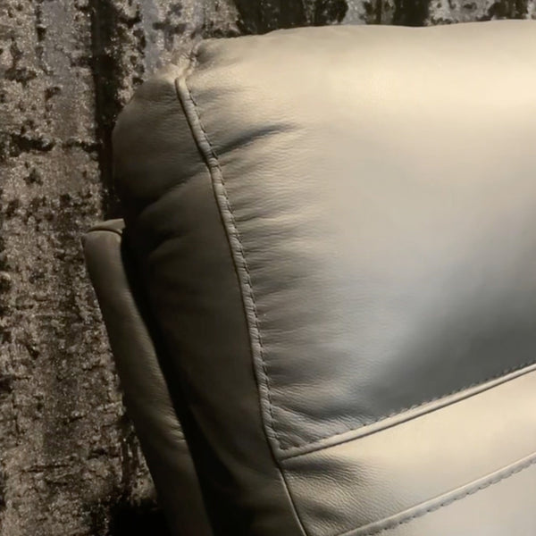 Atlas : Theatre sofa electric head rest & recliners