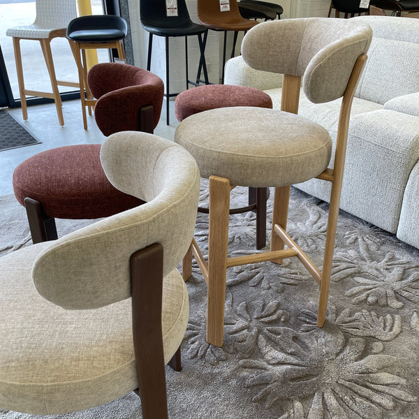 Avila : Bar Stool Natural Frame Beige Fabric