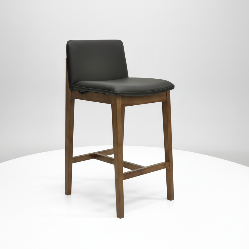 Bailey : Bar Stool Walnut Ash Frame with Black Leather