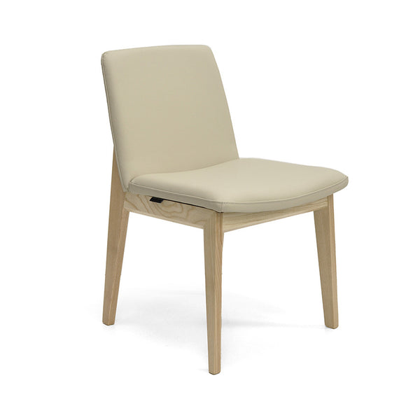 Bailey : Dining Chair Ash Frame with Mounton Leather