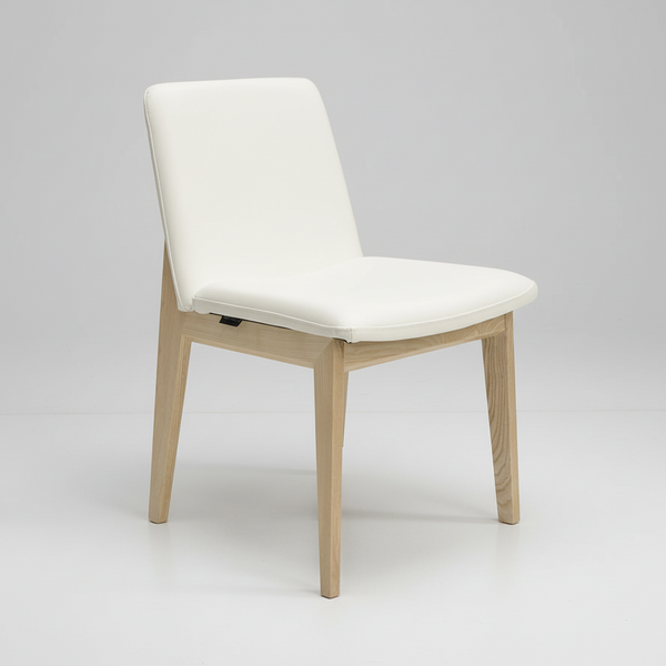 Bailey : Dining Chair Ash Frame with White Leather