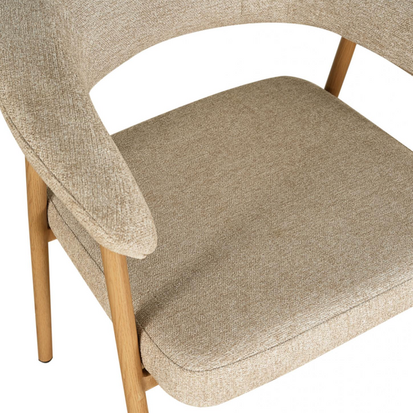 Arezo : Dining Table & Como Chairs Natural Oak