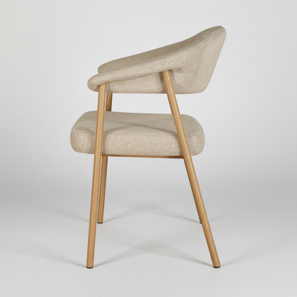 Arezo : Dining Table & Como Chairs Natural Oak