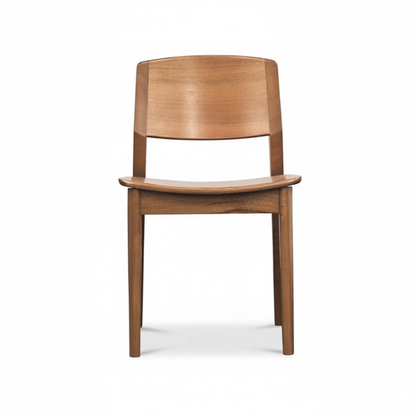 Elio : Dining Chair Tasmanian Oak