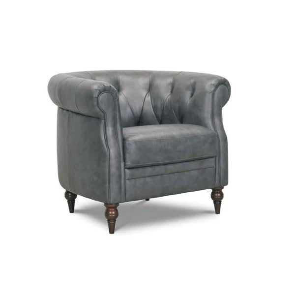 Vintage Elizabeth: Chesterfield Accent Chair