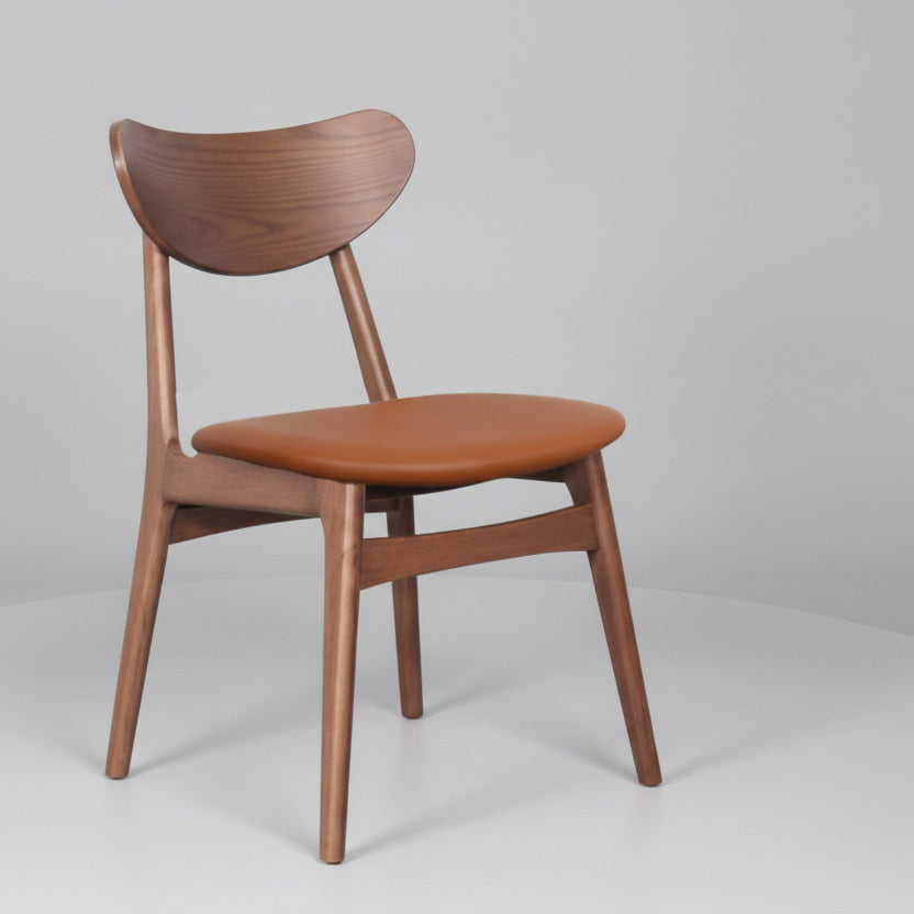 Finland : Dining Chair Light Walnut Frame with Cognac Pu Seat