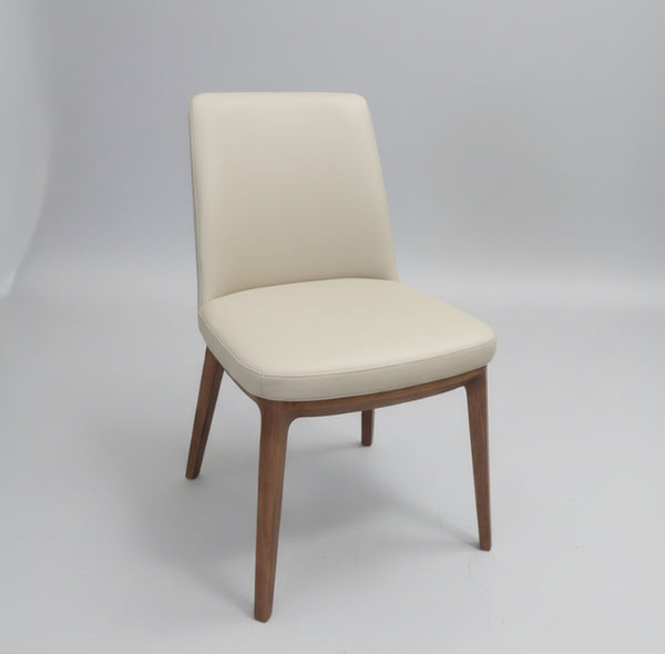 Juno : Dining Chair Light Walnut / Clay Leather