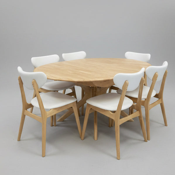 York: Round Extension Dining Setting