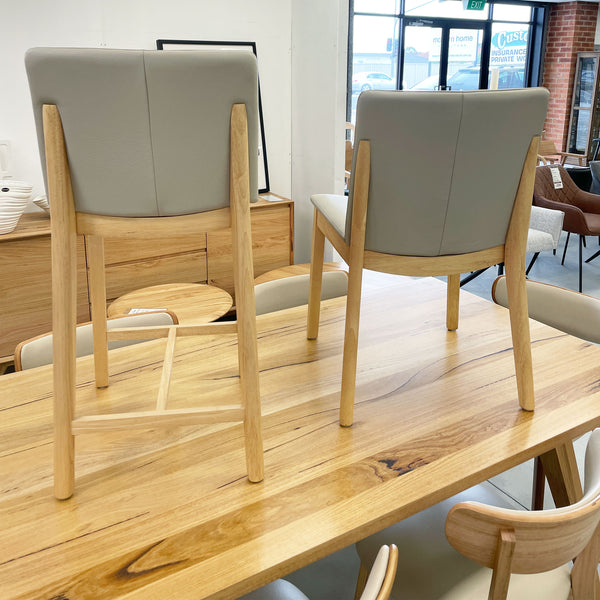 Koda : Bar Stool Black Leather Walnut Frame