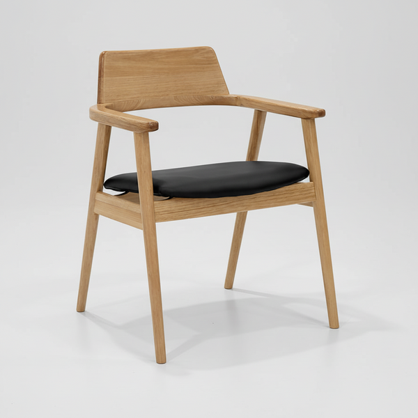 Muri : Dining Chair in Blackbutt