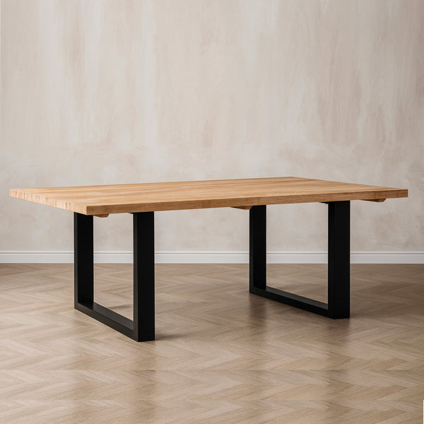 Rider : Dining Table