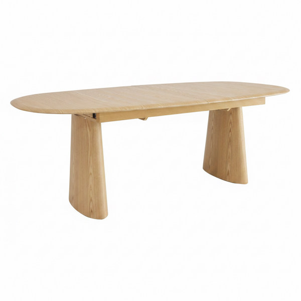 Solaro : Oval Extension Dining Table & Bellini Chairs
