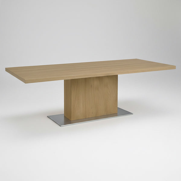 Urban : Dining Table in Natural