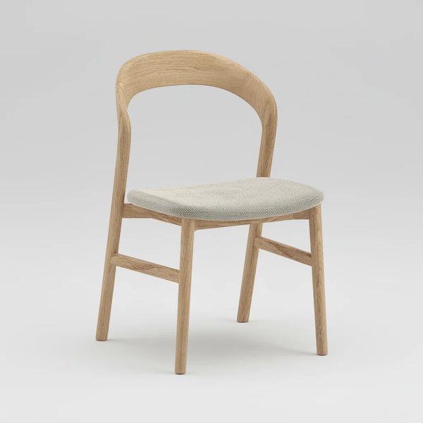 Aries : Round Dining Table American Oak Timber