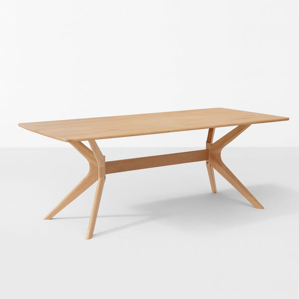 York: Dining Table