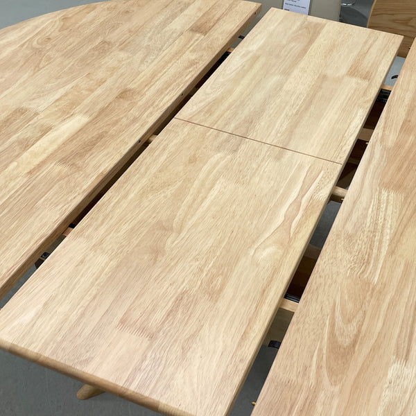 York: Round Extension Dining Table